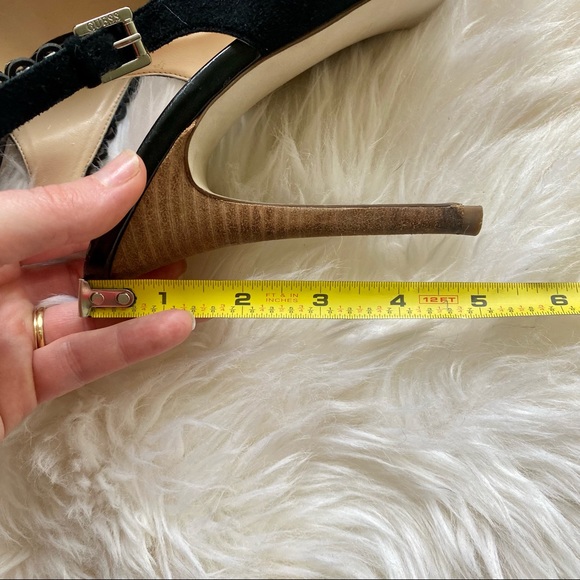 Guess Pumps GW Boardy Stacked Wooden Heel Peep Toe Sandal - Picture 9 of 11